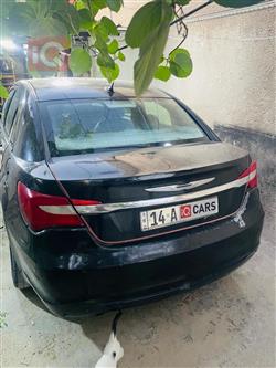 Chrysler 200